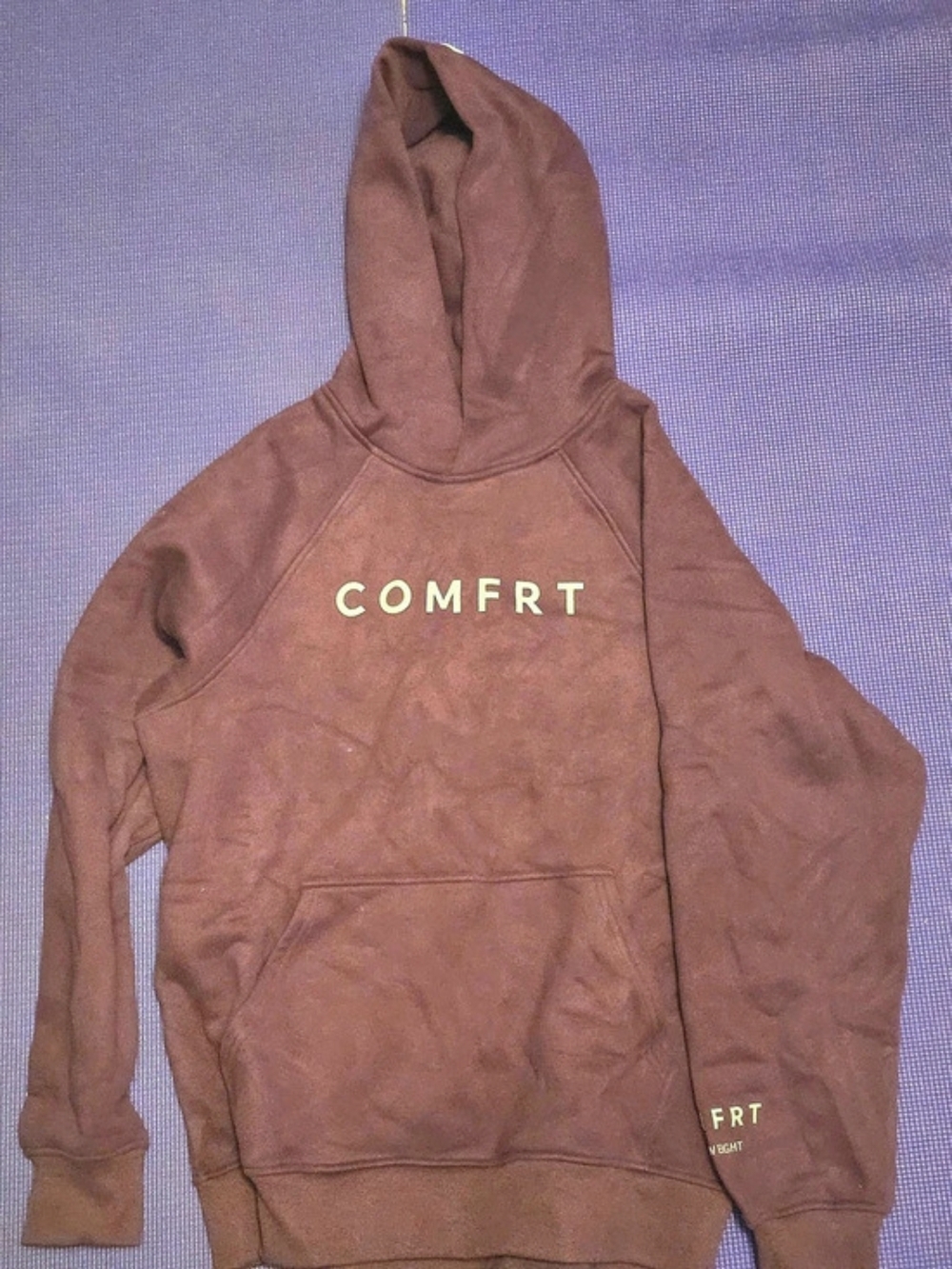 Comfrt Signature Hoodie Brown Size Medium